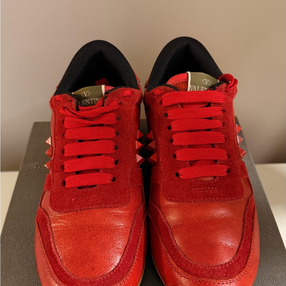 Valentino Garavani rockrunner stud red sneakers size 37/7 Red Sneakers